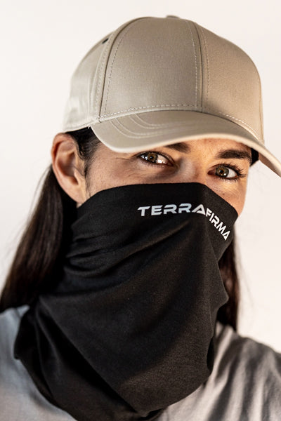 Terrafirma Black (yarn dyed)